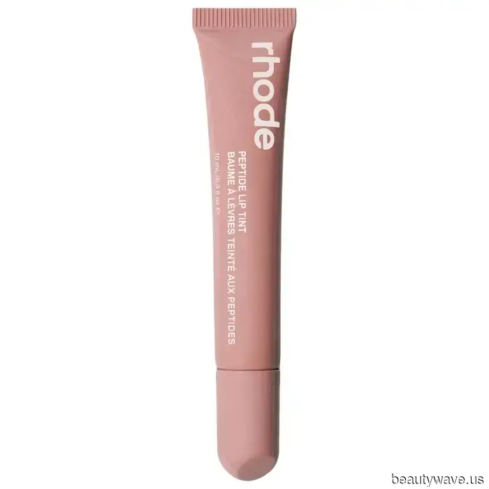 Pimple patches, bronzer, lip shimmer, and a surprise product: Hailey Bieber has just hinted at Rhode's upcoming launches for 2026.