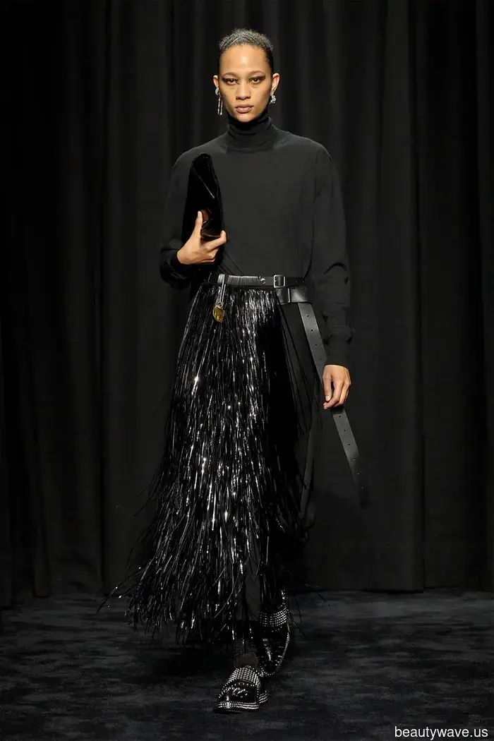 5 Fall 2025 Trends That Who What Wear Editors Are Buying First