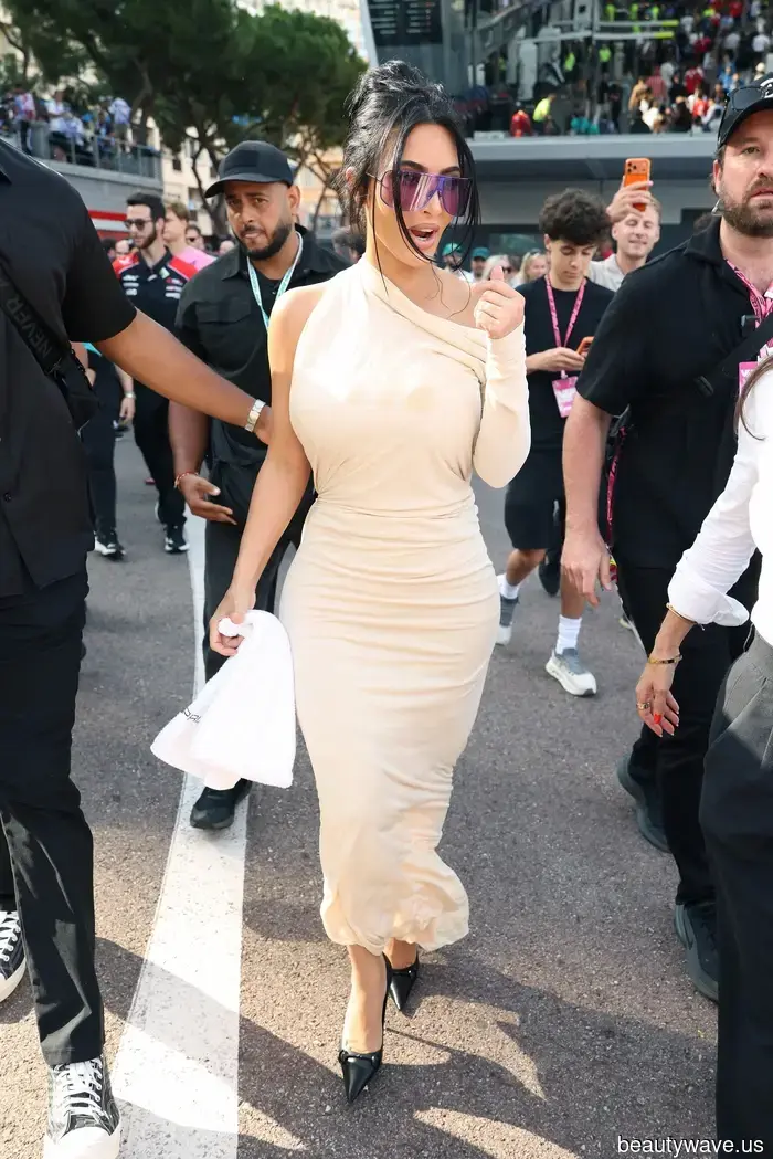 Tassels! Draping! '90s Jeans! A Fashionista's Guide to Dressing for Formula 1.
