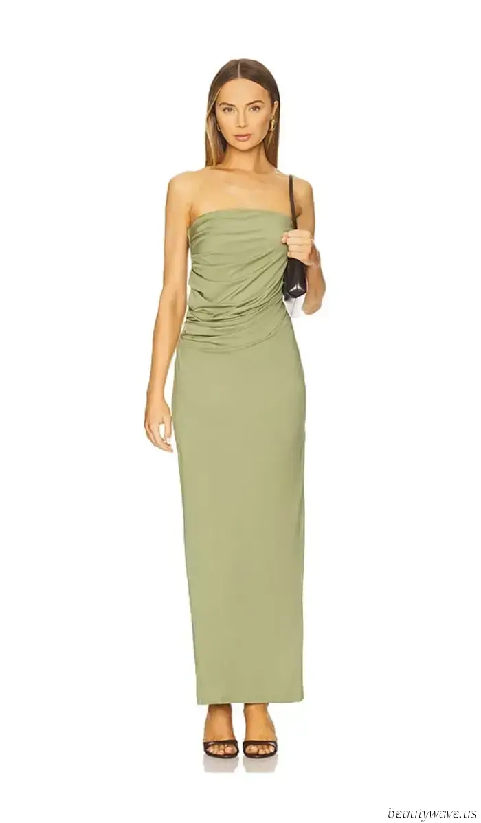 Amal Clooney Recently Donned the '90s Dress Style That You're Sure to Spot at Weddings This Summer.