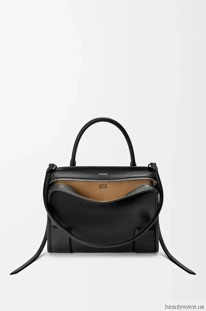 Apologies, Canvas Totes, but I'm confident that these 6 designer handbags will be sold out this summer.
