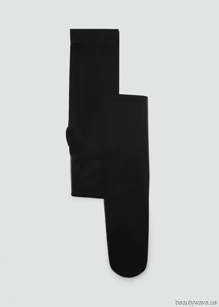 Alexa Chung oficialmente dio inicio a la temporada de fiestas con la fórmula exacta de atuendo LBD que estamos viendo en todas partes.