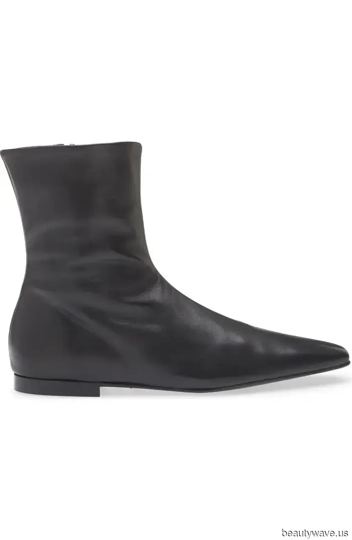 Step Aside, Sweatpants—Stylish Travelers Opt for These Travel Outfits Instead