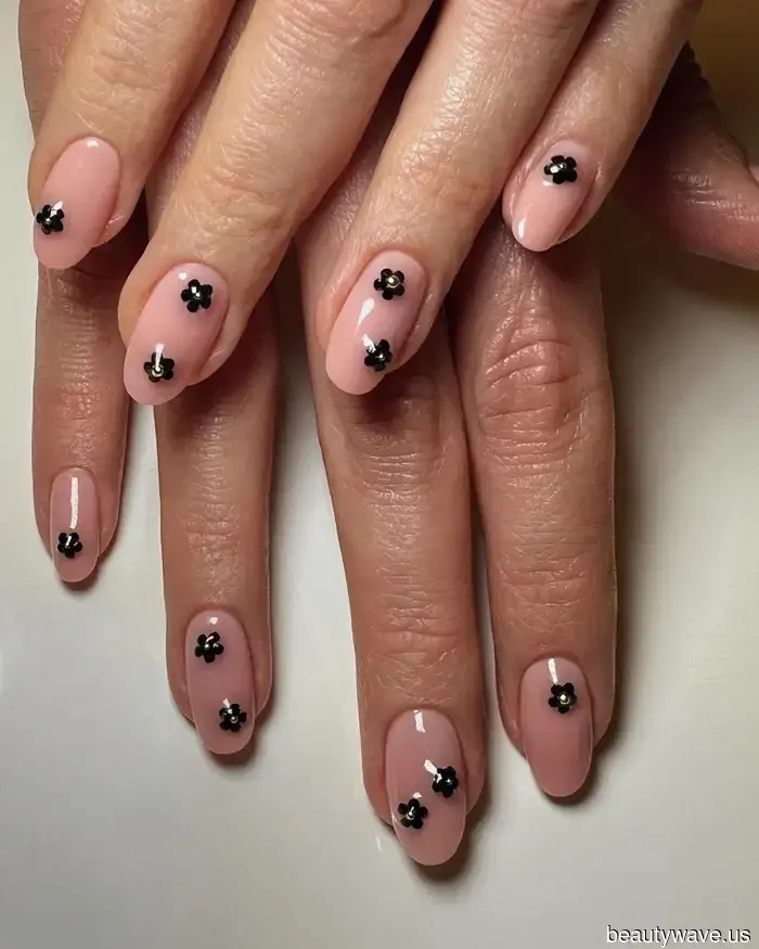 “Invisible” Nails Are Set to Trend—7 Variations That Celebrity Nail Artists Adore