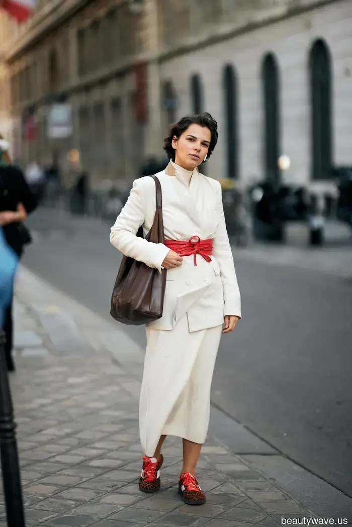 I Identify Trends for a Living—5 Street-Style Fashions Gaining Popularity in Paris at the Moment