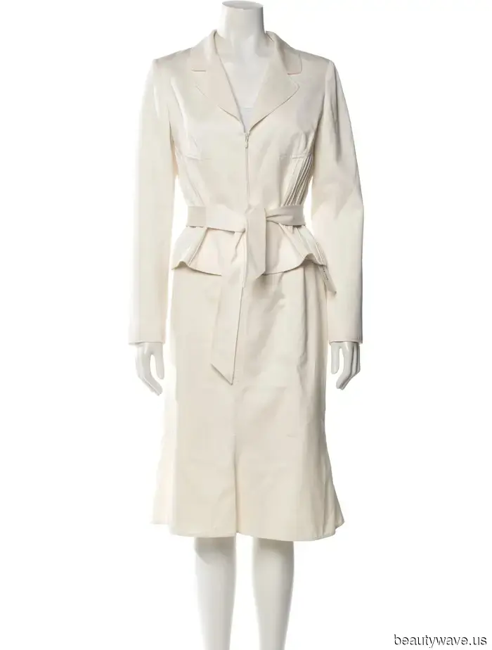 Here are the Leading Vintage Wedding Dress Brands of 2026, as Recommended by Experts.