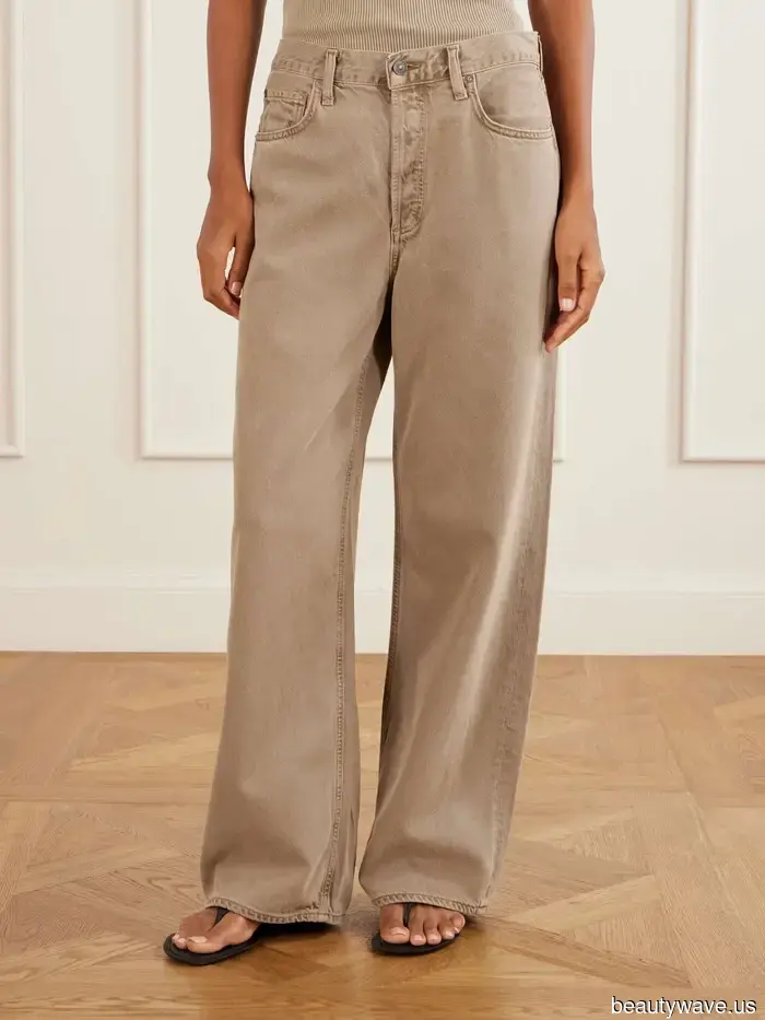 From Lace Trimmings to Heeled Flip-Flops—7 Summer Micro-Trends the London Fashion Scene Can't Get Enough Of