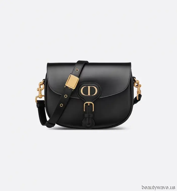 9 Bolsos Clásicos de Dior que la Gente de Moda, Reales y Celebridades Nunca Dejarán de Llevar