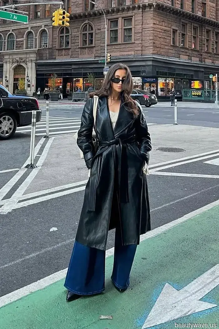 The 24 Top Wide-Leg Jeans to Buy This Season, Recommended by Fashion Editors