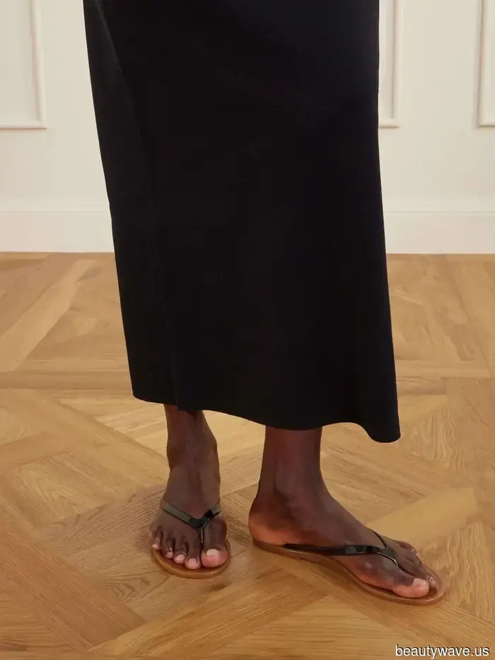 Plötzlich kombinieren alle Modeleute ihre Jeans, Röcke und Shorts mit diesem ikonischen Schuhtrend.