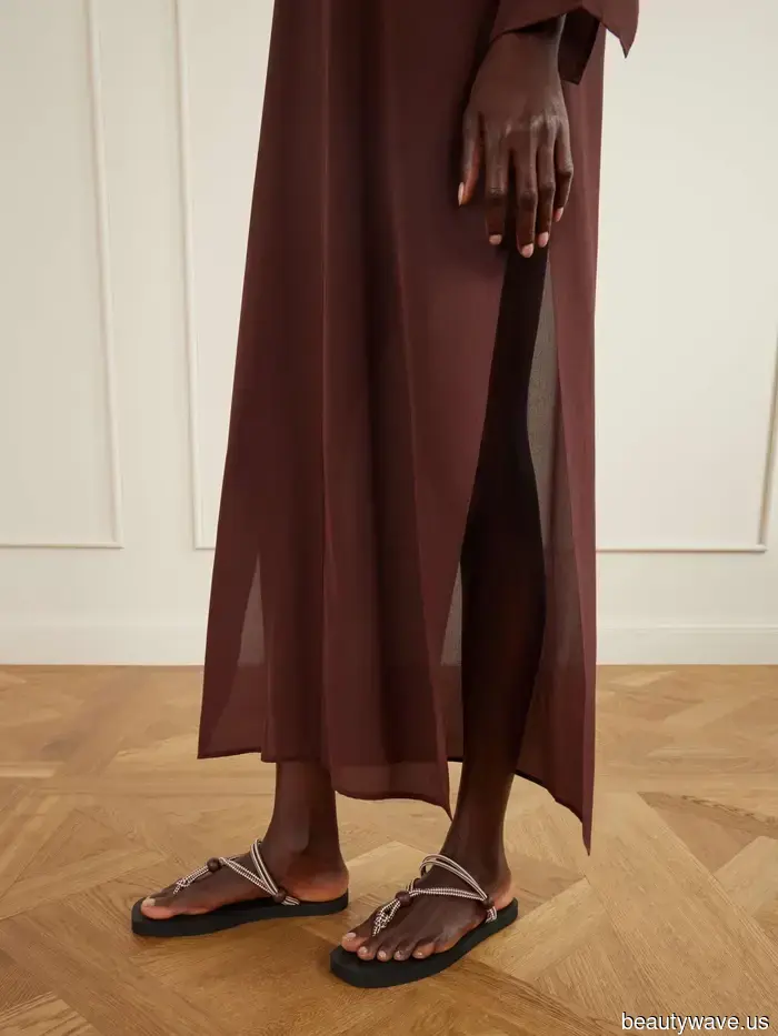 Apologies, Birkenstocks—Here are the 5 Stylish Shoe Trends European Women Will Embrace This Summer.