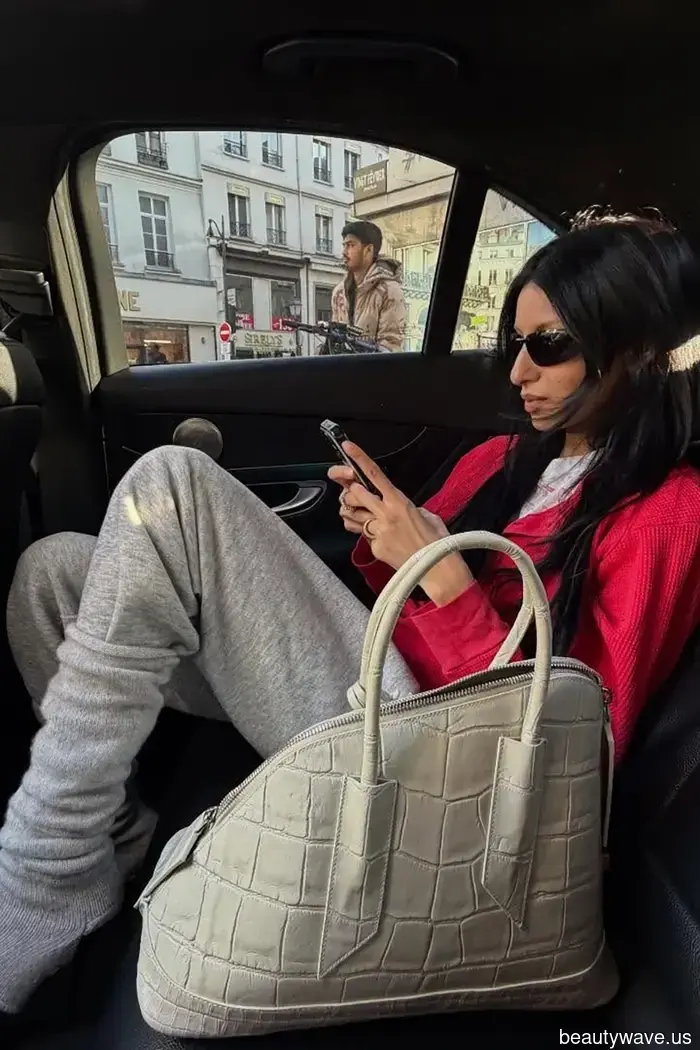 I Keep Noticing These 6 Bag Trends on Every Block in Brooklyn