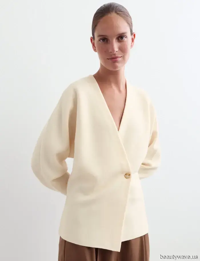 My Minimalist Friend Enjoys an Upscale Aesthetic—7 Essential Pieces for Her Autumn Capsule Wardrobe