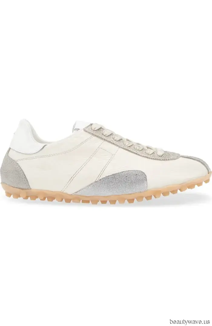 For those who have a penchant for luxury but are working with a limited budget, check out these 30 designer clearance finds from Nordstrom.