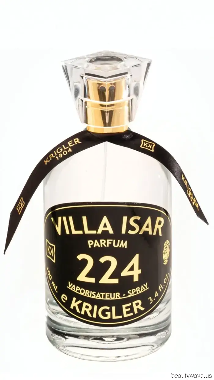 Pick Up Your Coffee Mugs and Cable Knits—These Warm Scents Are Essentially Approved by Gilmore Girls.