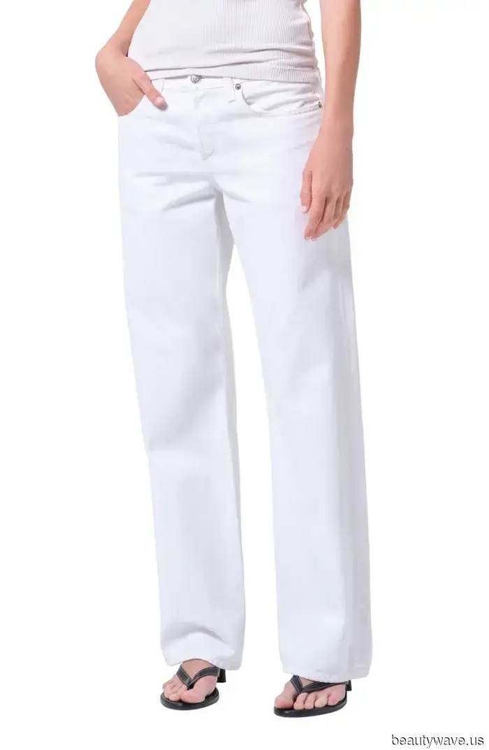 No Skinny Jeans Allowed—European It Girls Recognize That These 4 Pant Trends Are Essential for Stylish Outfits