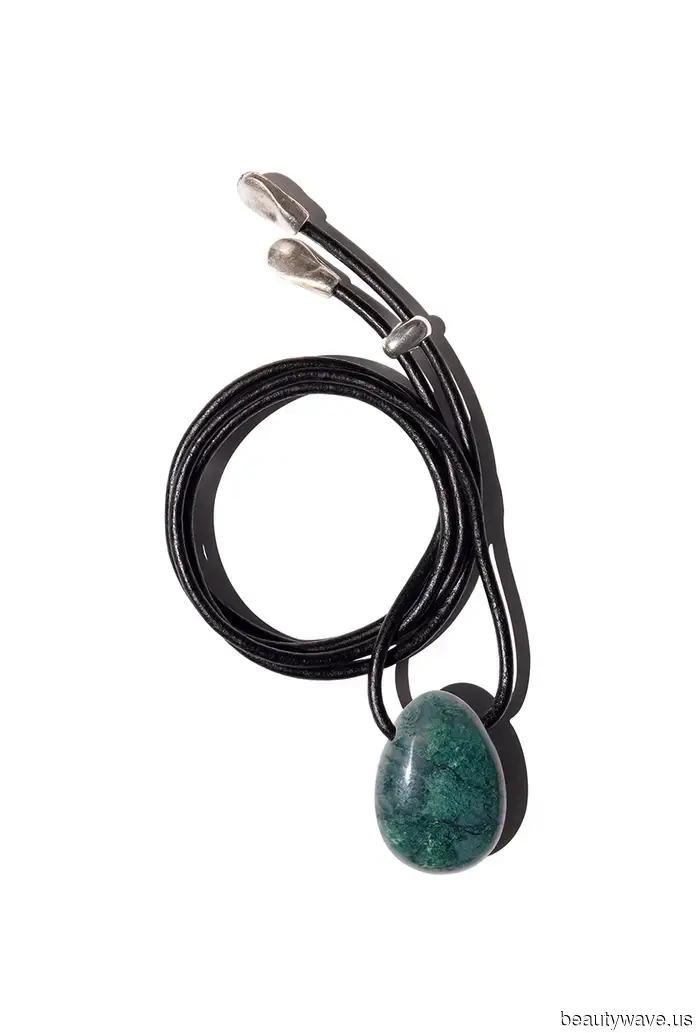 The 2025 Vacation Collection: All the Stylish Trends and Brands to Include in Your Luggage