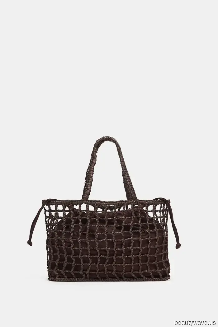 I Recently Tried On Zara's Stylish, Anti-Trend Spring Collection—These 5 Items Stood Out.