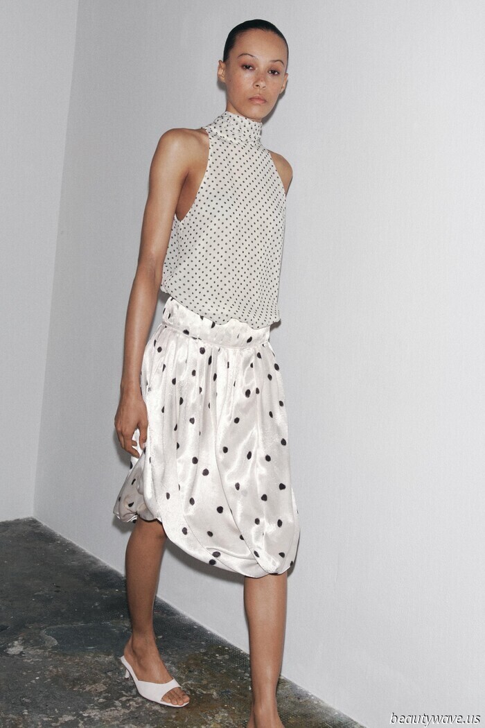 Put the Miniskirts on Hold—This Chic Trend Is Poised to Take Their Place This Summer.