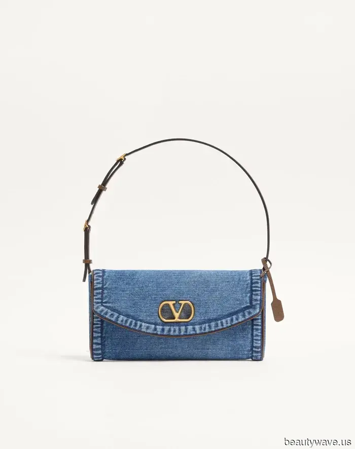 It's Official: The Top Shoe Color to Pair with Blue Jeans Was Viewed as "Outdated" Just a Year Ago.