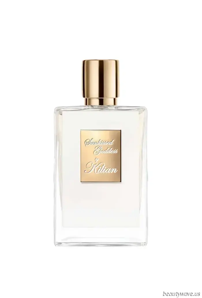 The Summer Fragrance Notes That Capture the Essence of a Vacation in a Bottle