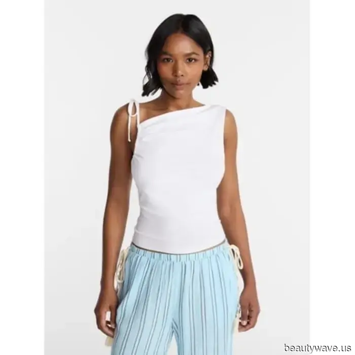 My mom always discovers the best fashion finds at Walmart—here's what she uncovered for summer.