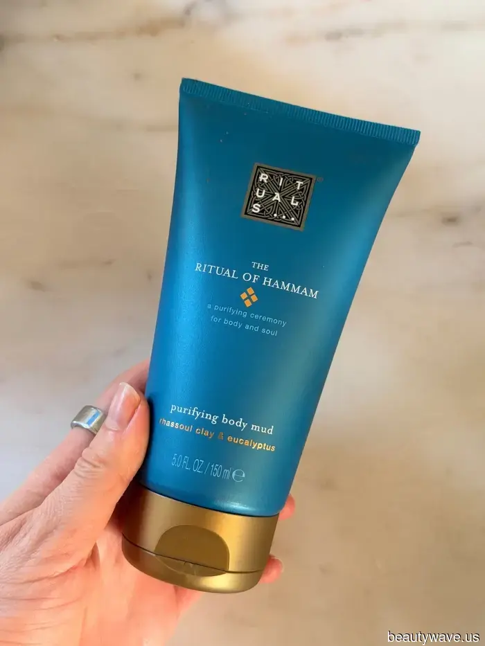 No Bumps, No Breakouts—A Dermatologist Claims These Products Guarantee the Smoothest Butt.