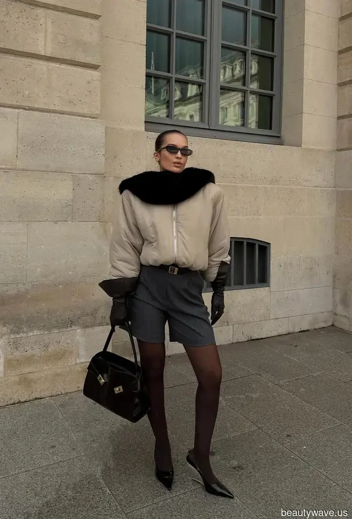 No Pillbox Hats or Capes—this Winter's Accessory Trend for the Stylish: the "Rich" Look