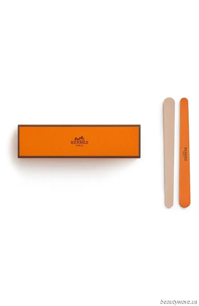 Discovered: The Stylish Designer Hand Cream That Every Fashion Enthusiast Will Carry in Their Bag This Fall