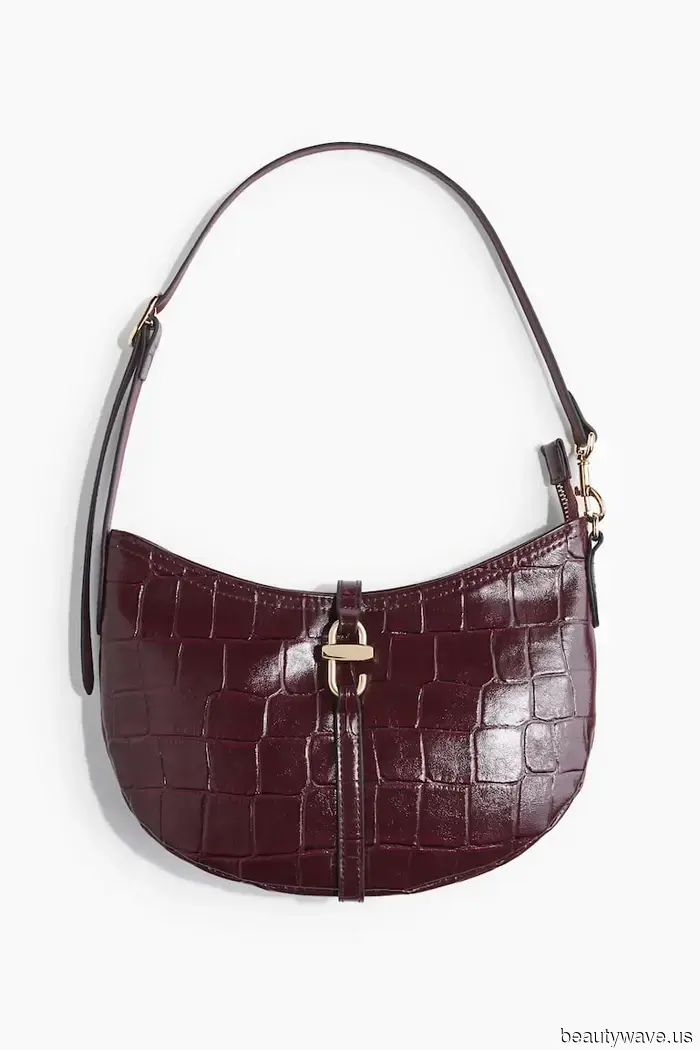 5 Stylish Denim Outfits for the End of Summer That Will Make You Appear Fashionable