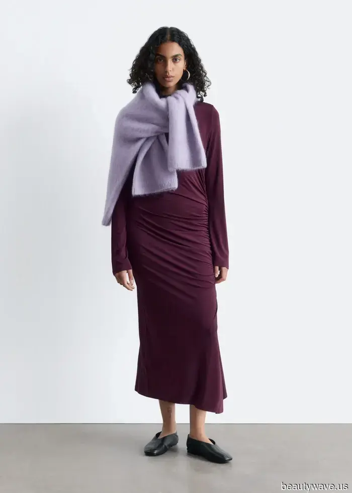 Elite Dressers Are Revamping This Once Disdained Color: Here's How to Style Aubergine This Winter