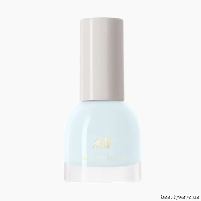 An A-List Manicurist Revealed the Most Fashionable Nail Colors to Sport in April.