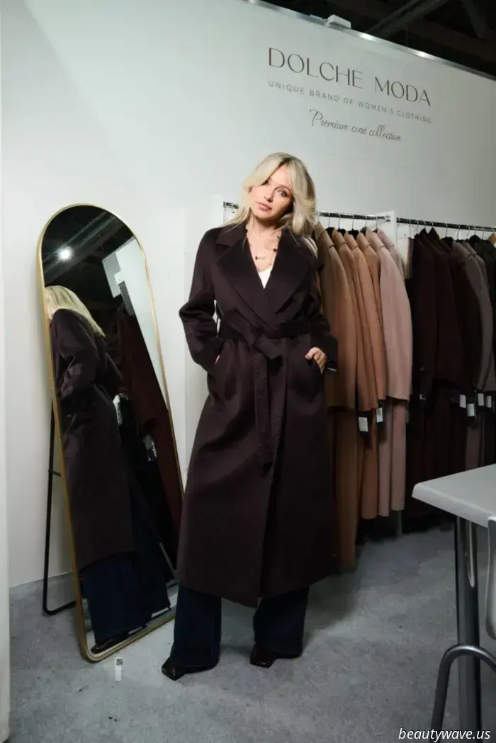 Protagonistas de la crónica social en la exposición de moda СРМ