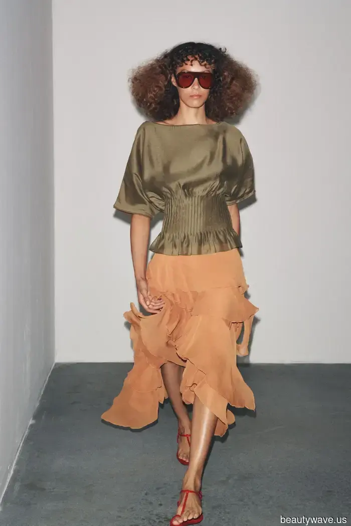 Zara Acaba de Confirmarlo&mdash;3 Tendencias de Color que Harán que Cada Conjunto de Otoño Luzca Más Caro