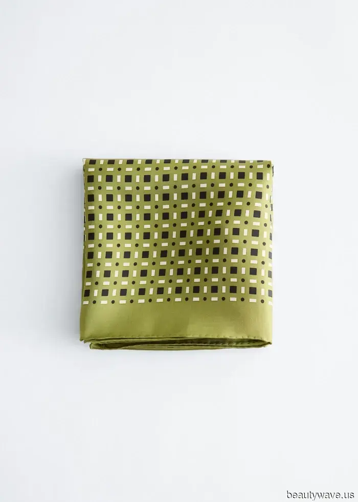 Von Mailand nach New York&mdash;"N&eacute;colletage" Styling wird diesen Frühling überall sein