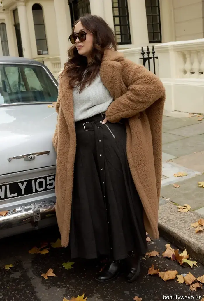 I requested my fellow fashion editors to curate their favorite winter teddy coats—here’s what they selected.