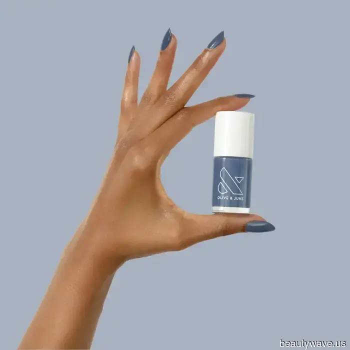 Dai toni invernali freschi all'ispirazione per San Valentino: 6 colori per unghie che spiccano questo febbraio