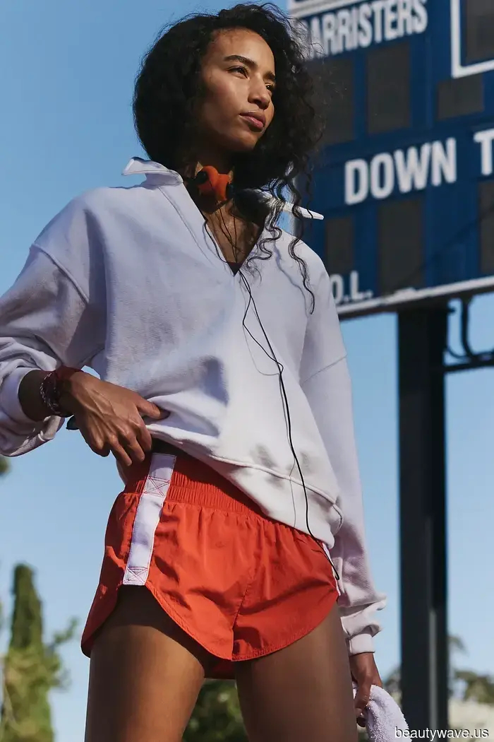 Fact: The 90s Excelled at Summer Essentials—6 Trends I'm Recreating in 2026