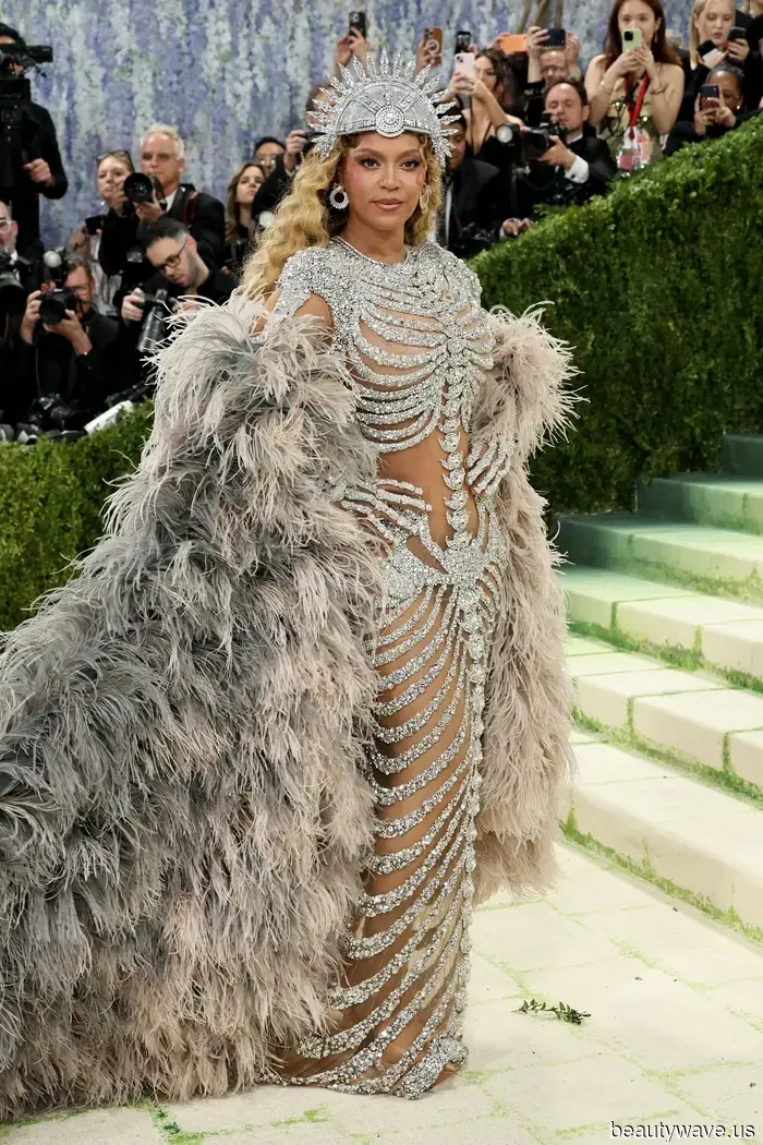 The 2026 Met Gala Red Carpet Outfits That Took Our Breath Away