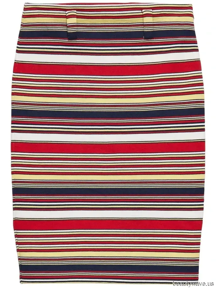 Apologies, Polka Dots—This Print Trend Will Enhance the Chicness of Your Tops, Jeans, and Dresses This Fall.