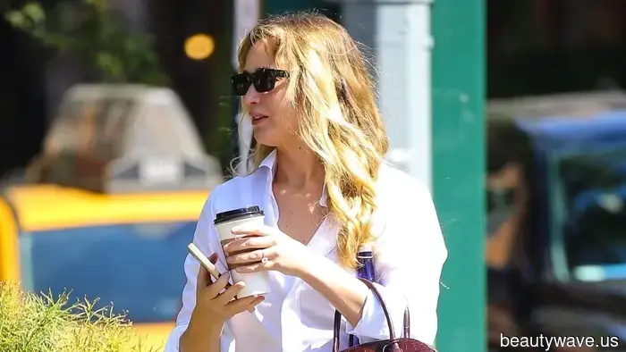 Move Over, Suede: The Bag Trend for Fall 2025 That Will Make You Appear Wealthy and Sophisticated Has Arrived.