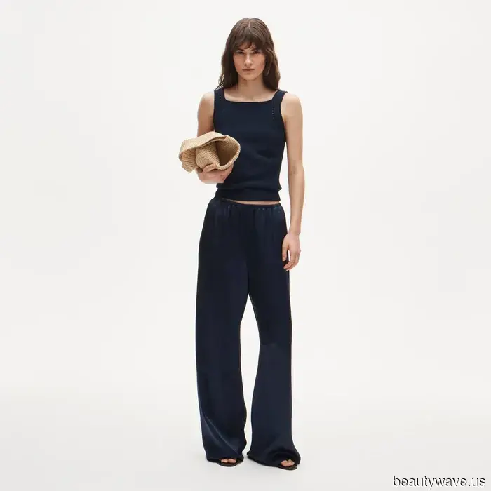Hello, Chic Summer Vibes—J.Crew's Memorial Day Sale is packed with items that It Girls are wearing continually.