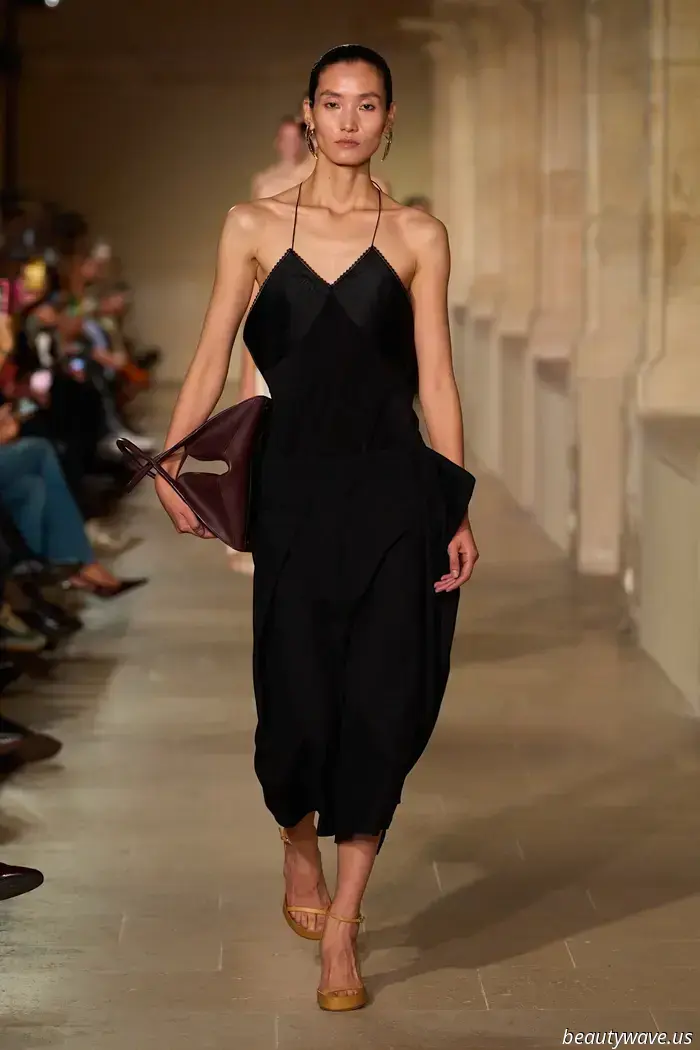 This Victoria Beckham collection drew inspiration from Romeo + Juliet, The Virgin Suicides, and films from the late '90s.