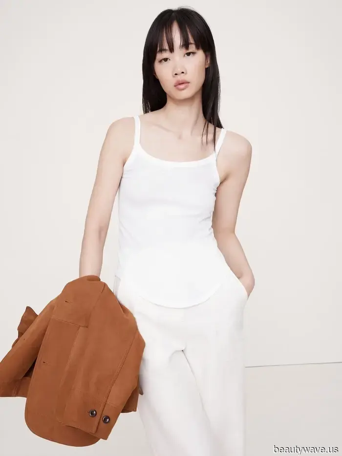 Если бы молодая я знала, что можно покупать самые стильные бренды из торговых центров онлайн, она была бы впечатлённой&mdash;30 выдающихся товаров от Gap,…