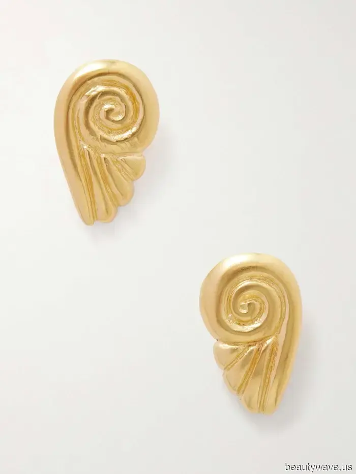 I Don't Have My Ears Pierced; Instead, I Opt for This Vintage Style—Three Brands That Excel in Clip-Ons