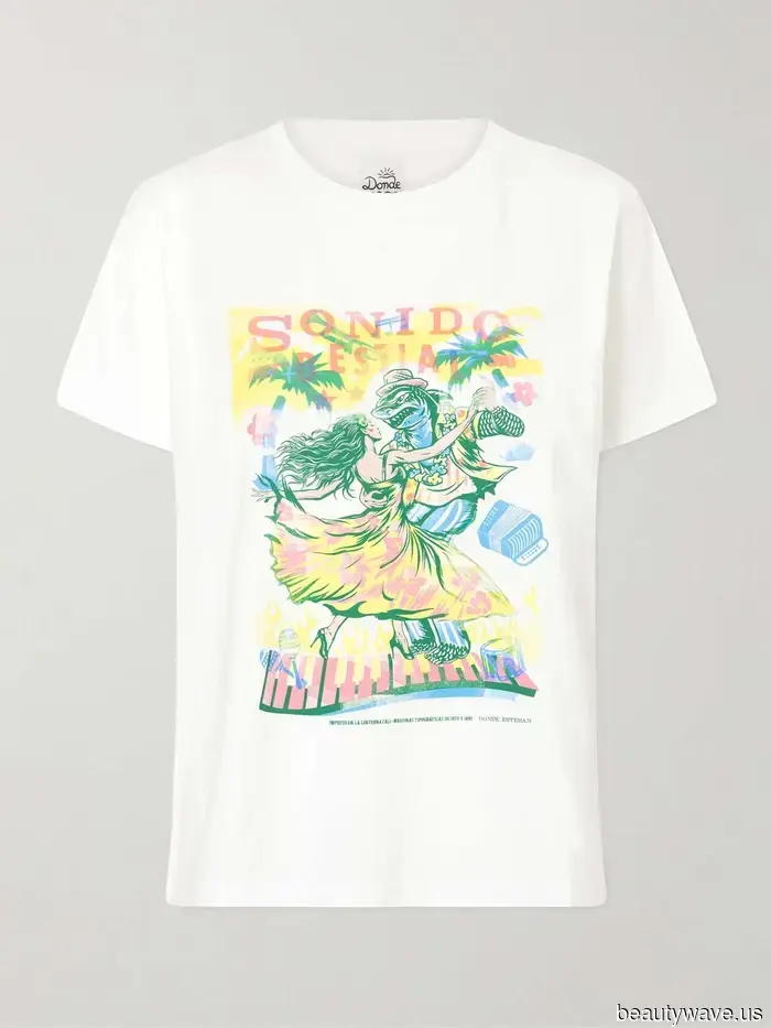 Comeback Alert: The T-Shirt Trend That Every Millennial Had Several Variants Of