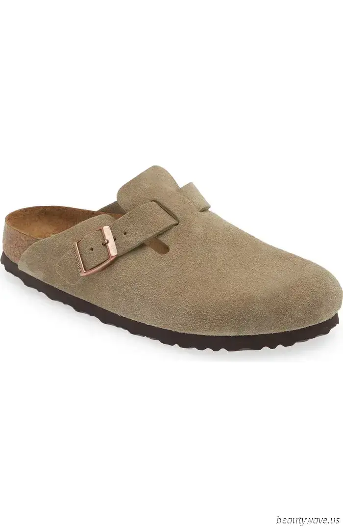 Le persone di moda che non amano le infradito indossano invece queste classiche scarpe a punta chiusa
