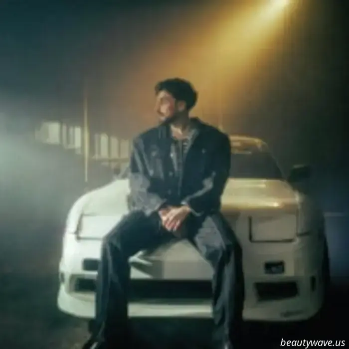 Der türkische Pop-Sänger SEFO tritt zum ersten Mal in Moskau auf.