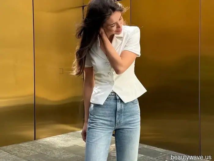 This is undoubtedly the most alluring shoe trend to pair with jeans at the moment.