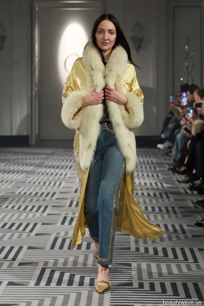 Every It Girl's seasonal wardrobe features this stylish coat trend that transitions from winter to spring.